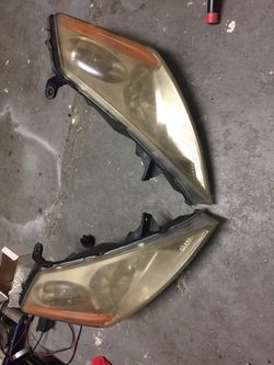 Nissan Murano headlights