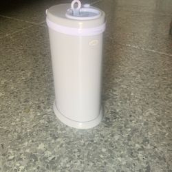 Ubbi Diaper Pail 
