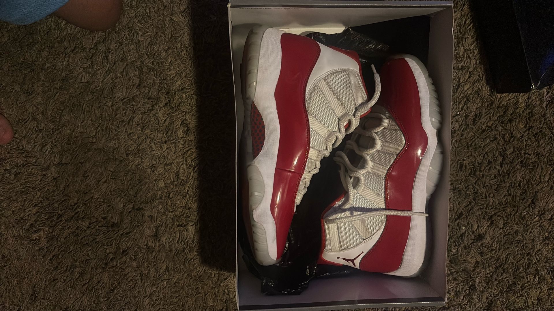 JORDAN 11