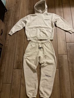 Essentials 2 piece size m