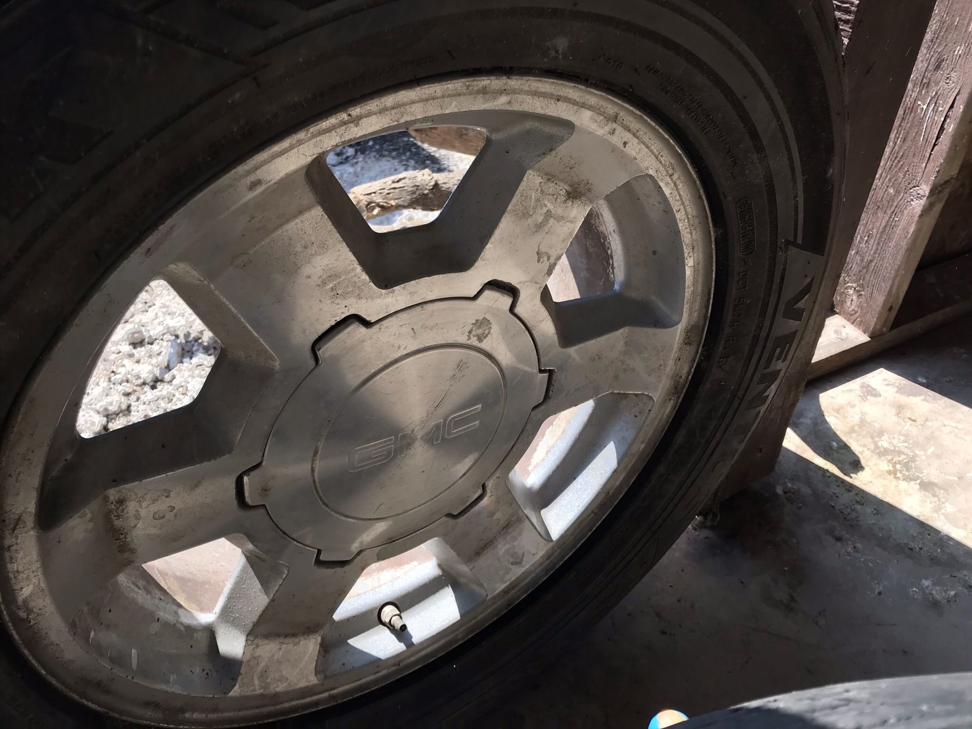 Gmc original rims 17*