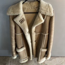 Vintage women’s Sheepskin Coat Size 8