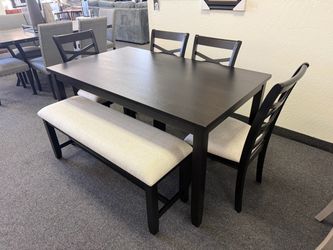Dining set