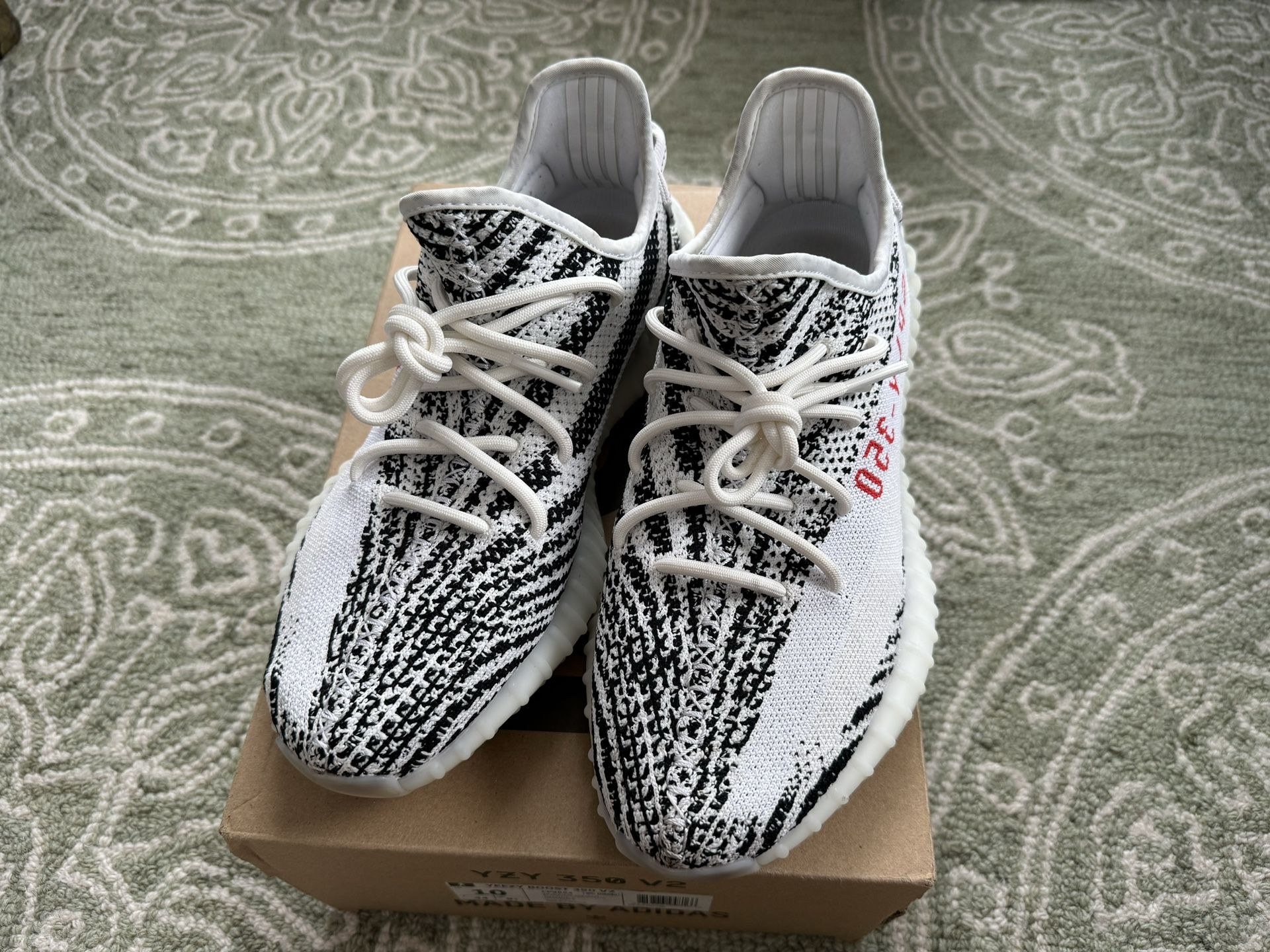 Yeezy Zebra Sz 10