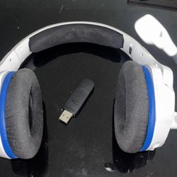 HyperX Wireless Headphones 
