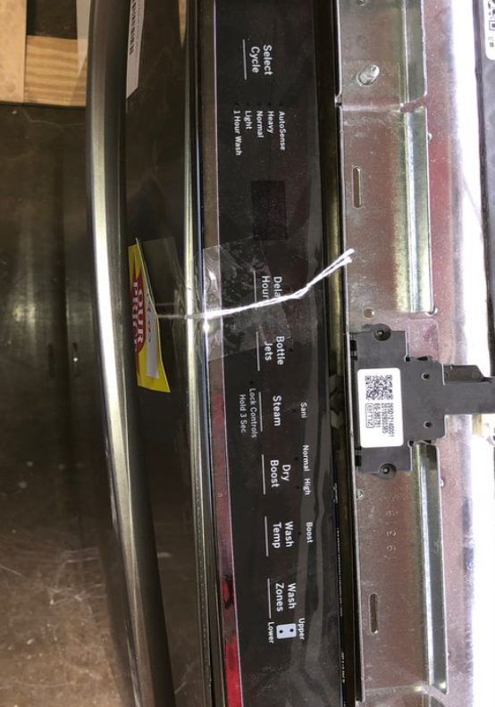 Brand New GE Dishwasher (ModelGDT645SYNFS) ANDN for Sale in Houston