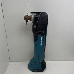 Makita 18v Multi Tool 205783/13