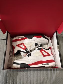 Jordan 4s