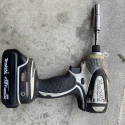 Makita Drill With Battery 