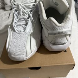 NOCTAS white glide ( Size 11)