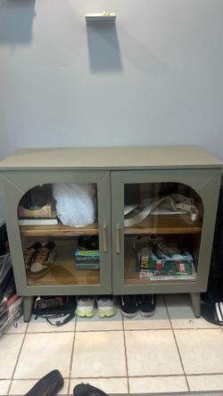 Entry/Buffet Table