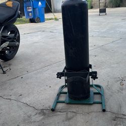 Acetylene Tank & Stand , Full 