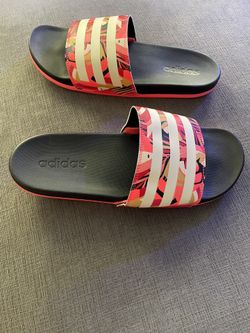 New Women’s Adidas Slides Size 11 Perfect Condition