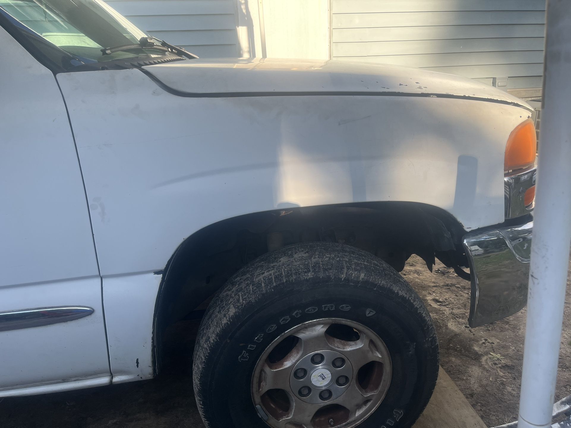 Front Fenders for 99/06 CMC/Chevy