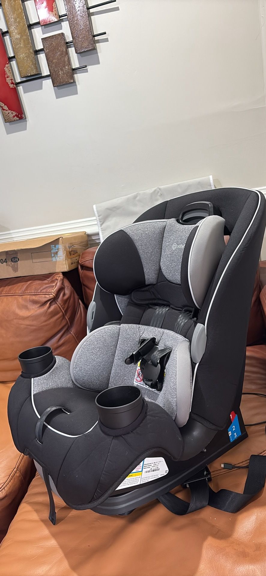 Se Vende Silla De Carro Para Niños NUEVA!!!