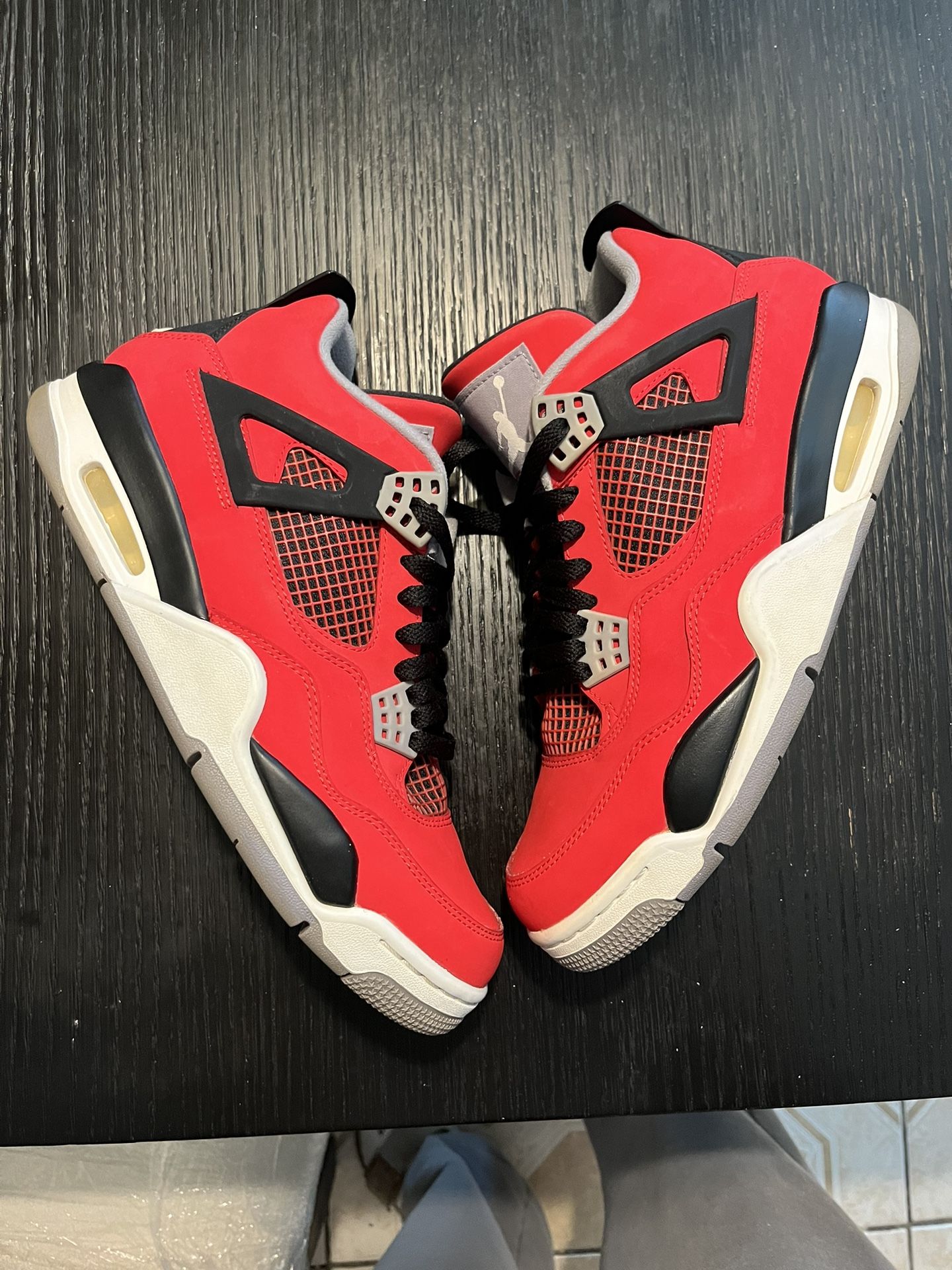 Jordan 4 “toro Bravo” Size 8.5