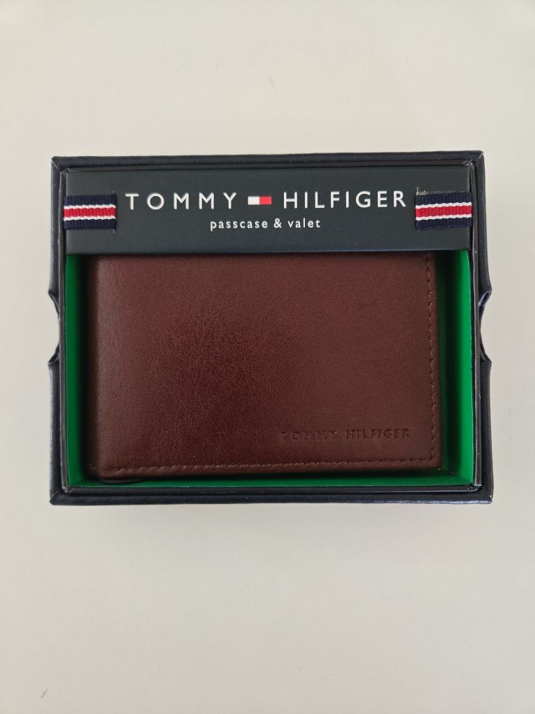 Man's wallet 