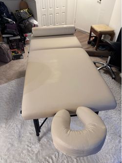 Oakworks massage table