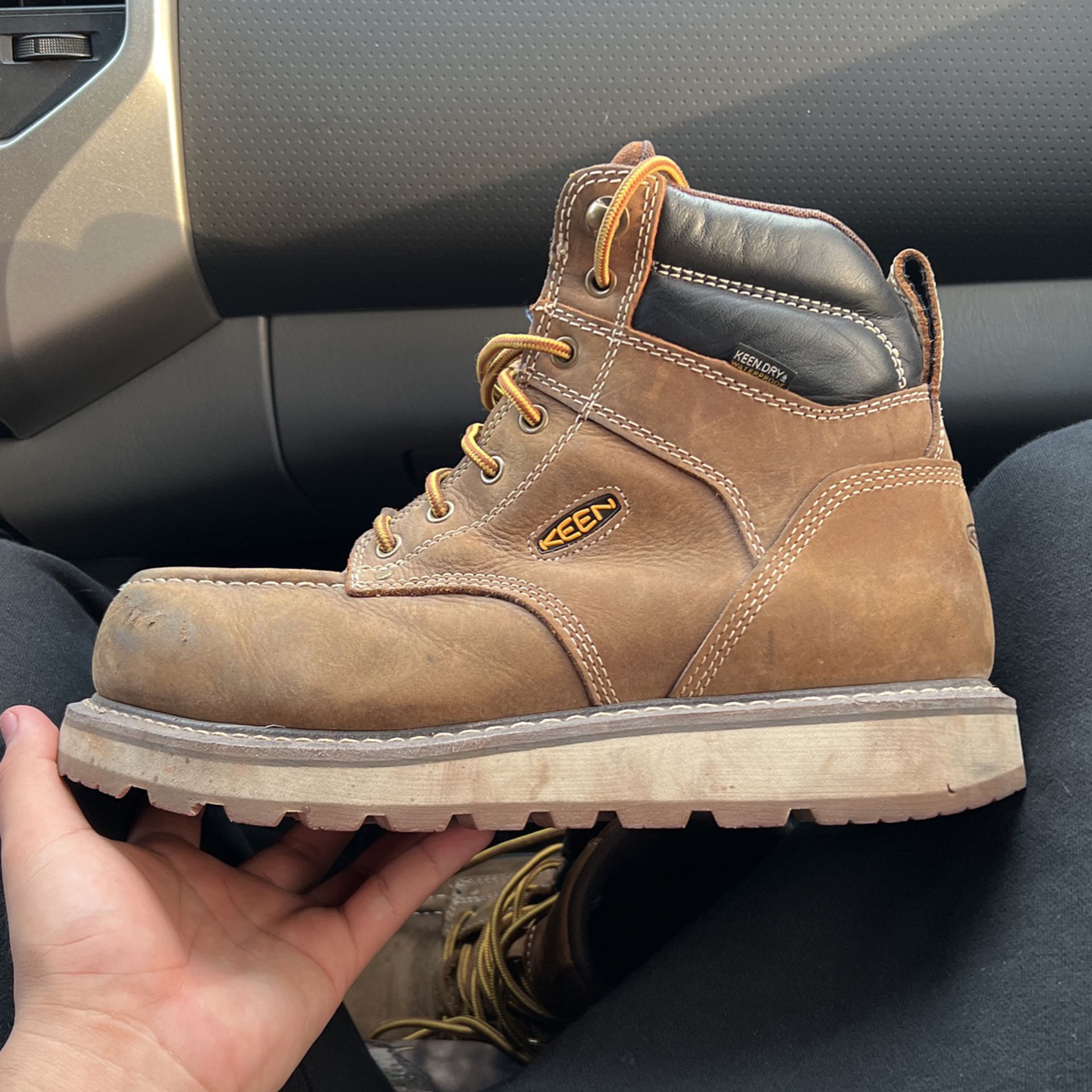 KEEN work boots size 9.5