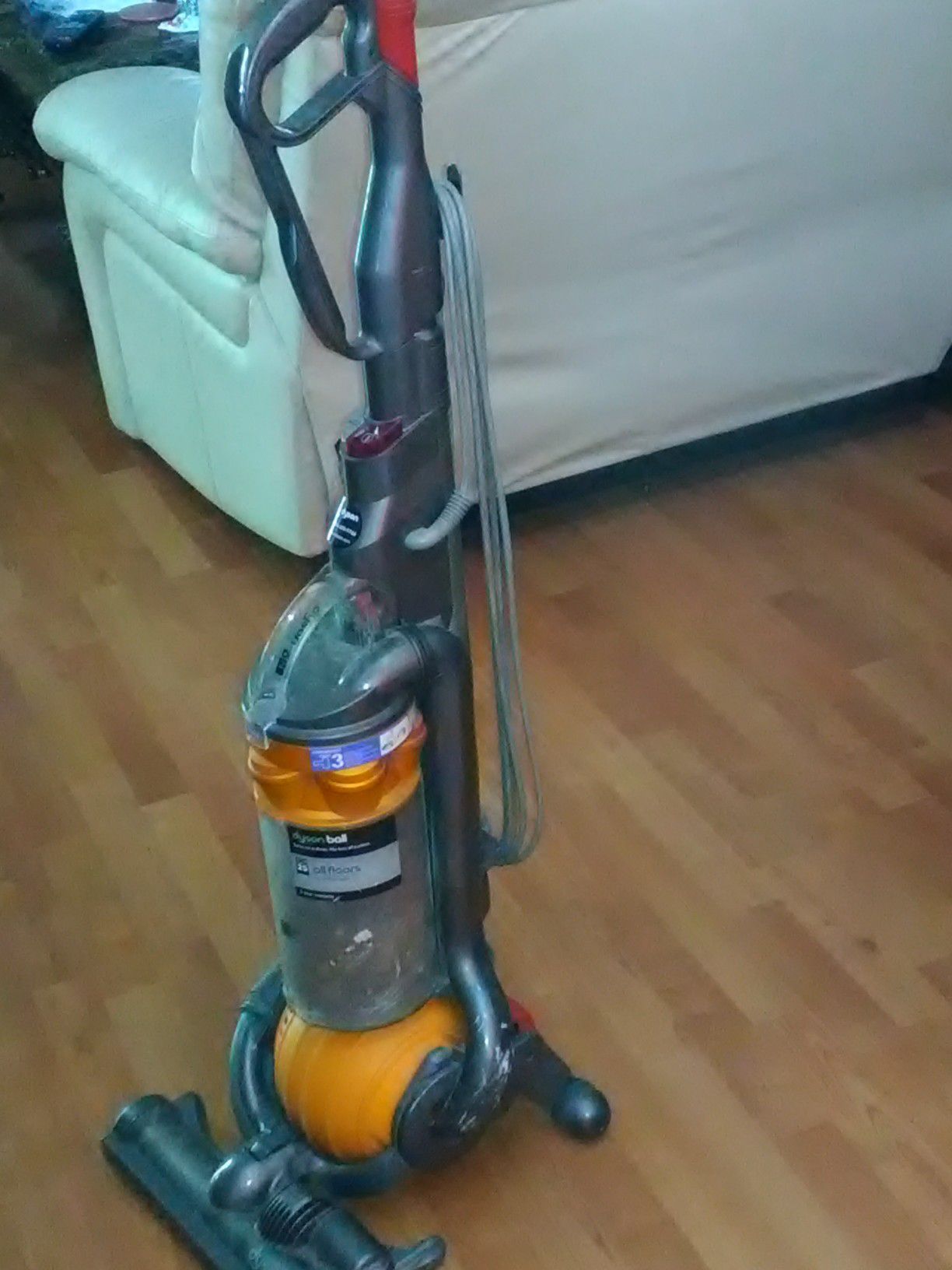 Dyson vacuum machine $70