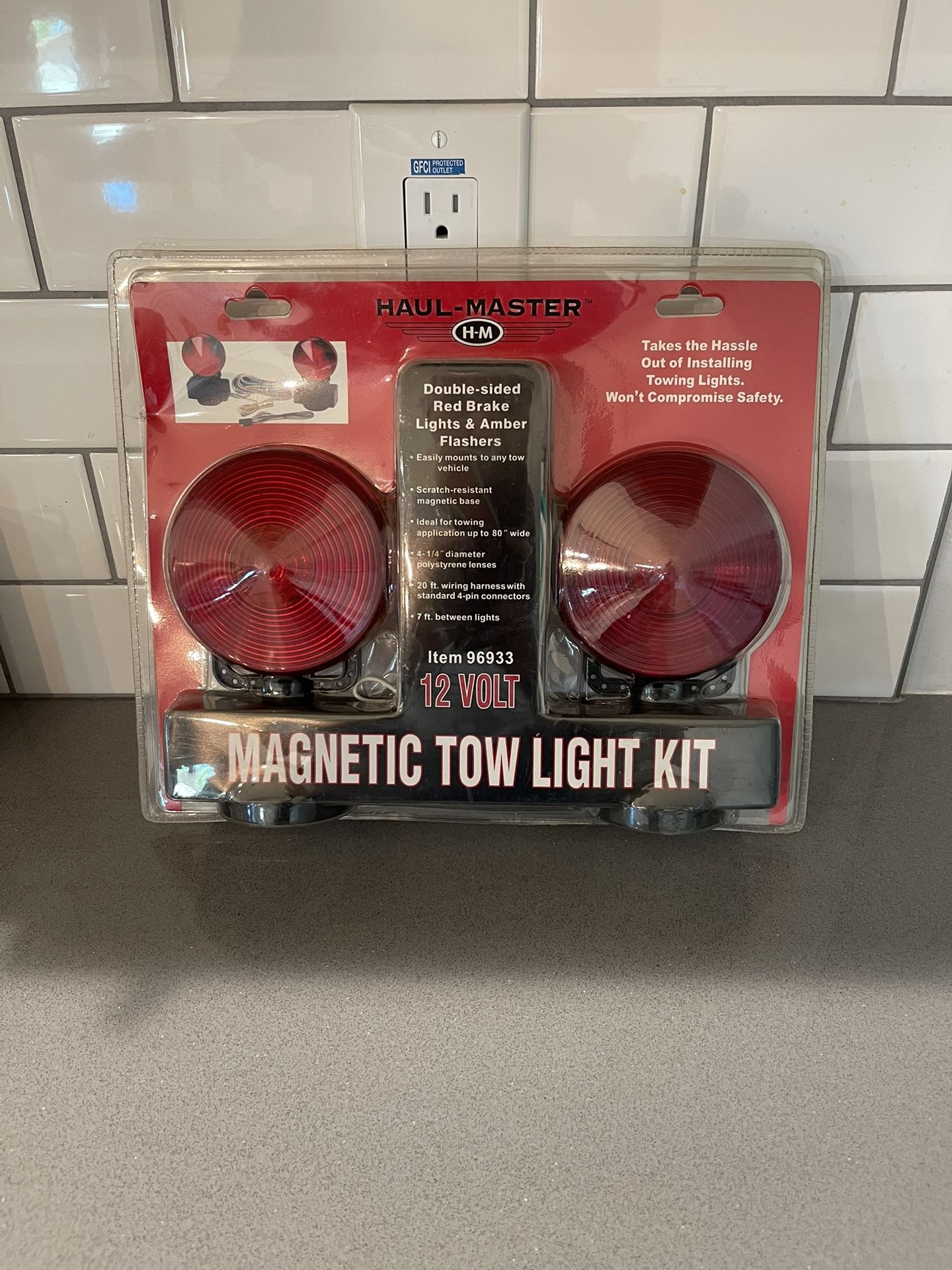 Haul Master Vehicle Magnetic Tow Light Kit - Brand New In Package - Never Opened