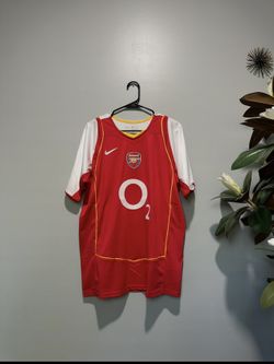 2004 Arsenal Henry Red Home Kit