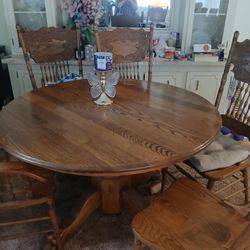 Solid Oak Table And 6 Chairs