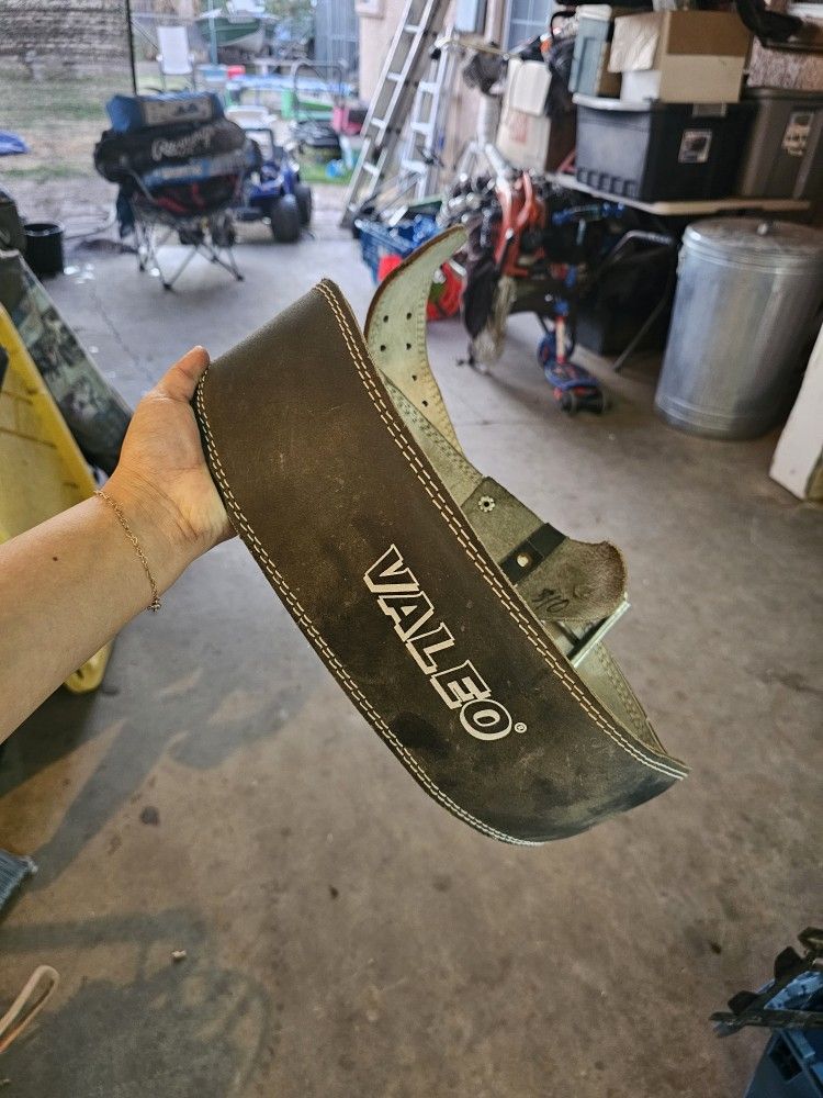 Weightlifting Belt