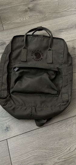 Fjällräven Kånken Backpack Dark Olive