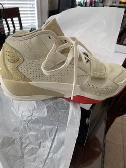 Nike Zion 2 Fossil