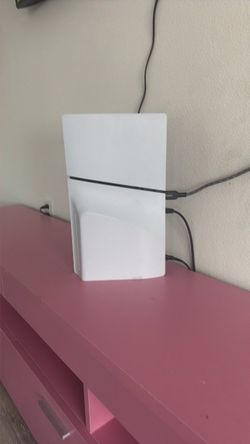PS5 disc + controller