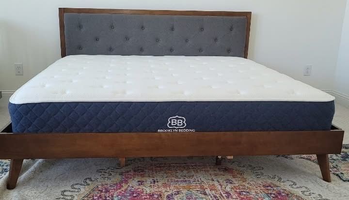 Brooklyn Bedding Signature Hybrid King Mattress