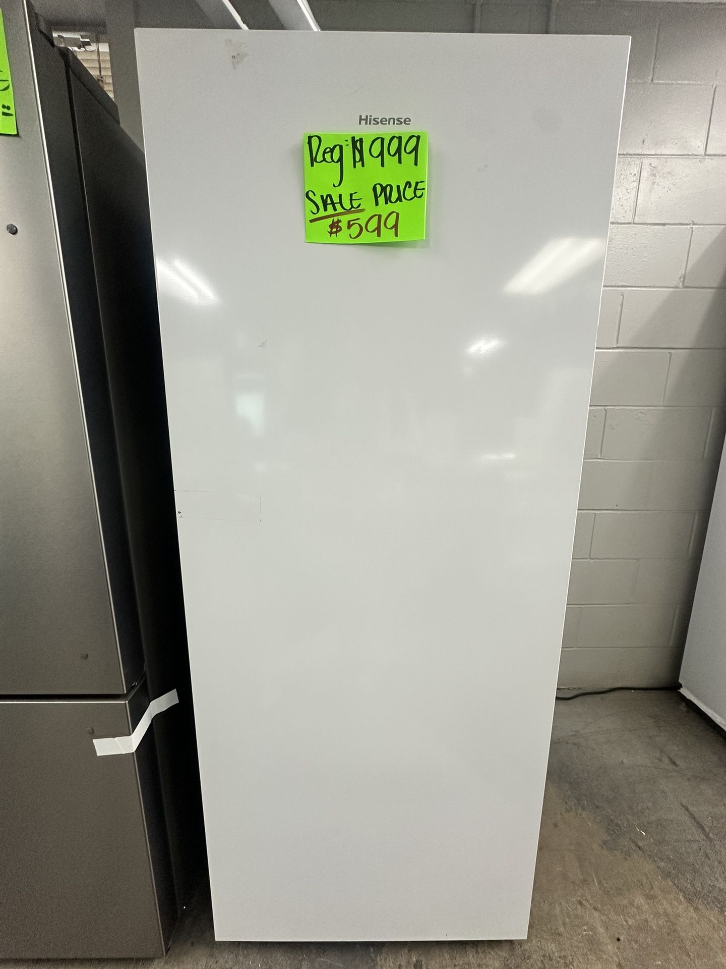 STAND UP FREEZER 13 CU FT