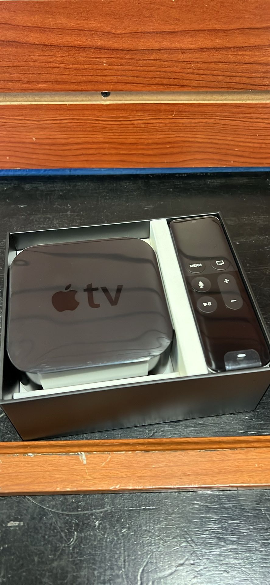 Apple TV 32GB (4th Generation)