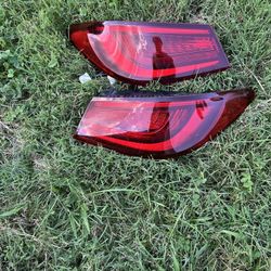 2018 Q60 Taillights
