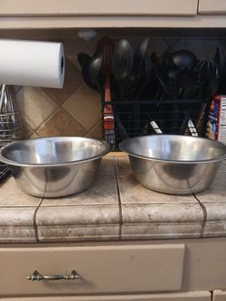 Metal dog or cat bowls