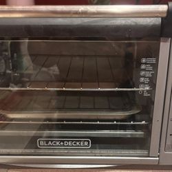 Used BLACK+DECKER 6-Slice Convection Countertop Toaster Oven, Stainless Steel,