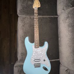 Tom DeLonge Stratocaster 2023 ReIssue Daphne Blue