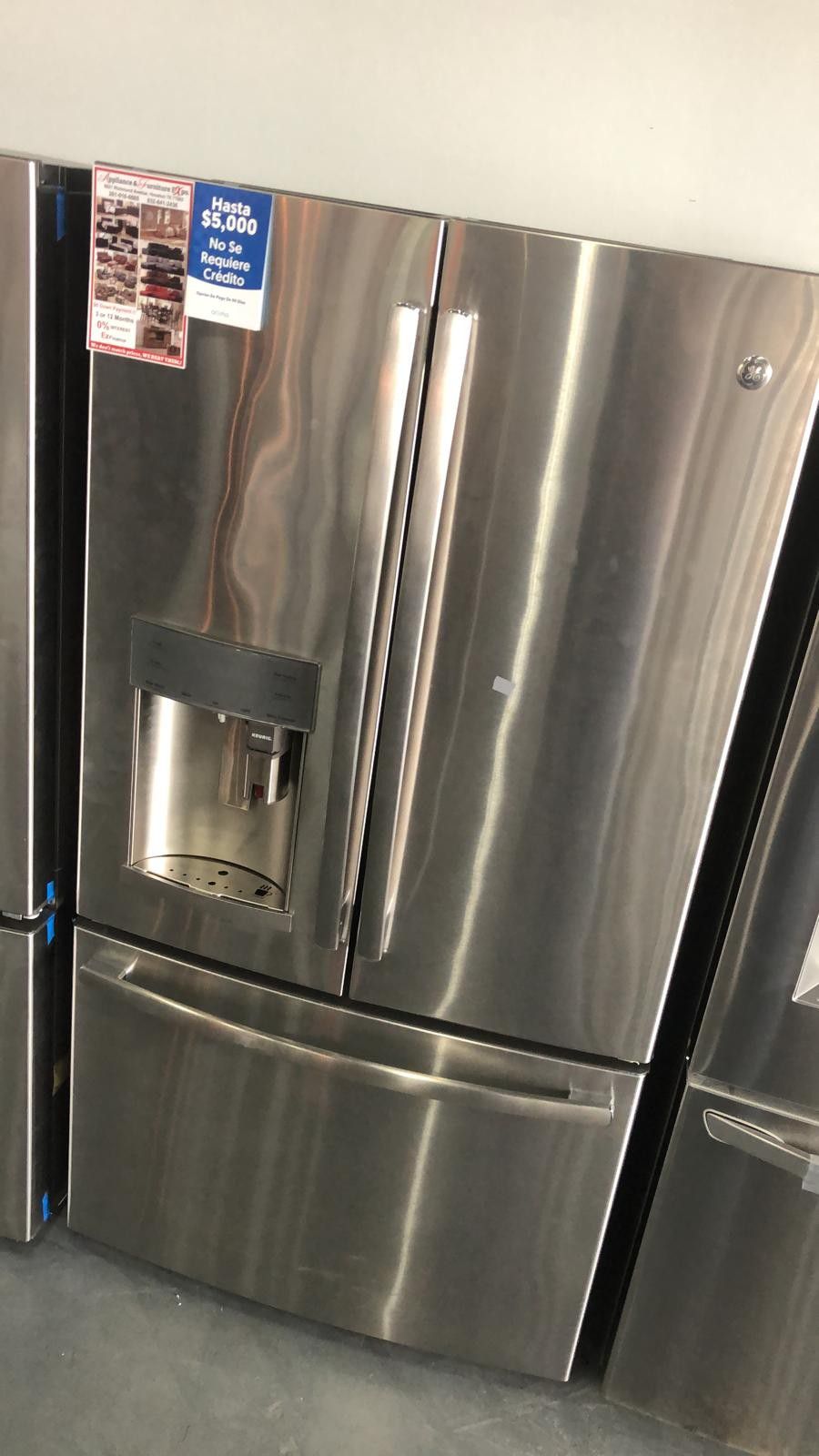New GE 28 cu. Ft. 3 Door French Stainless Steel Refrigerator. Coffee maker, water & ice Dispenser 🔥 39$ Down