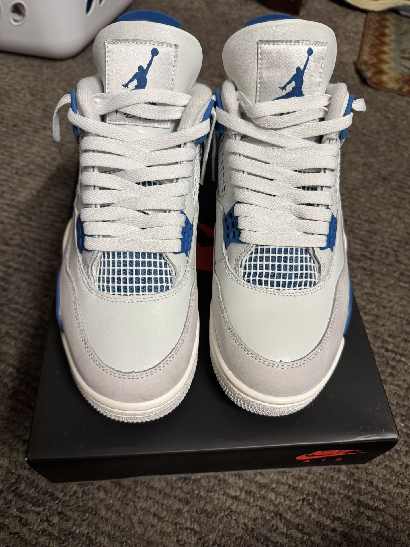 Jordan 4 Military Blue