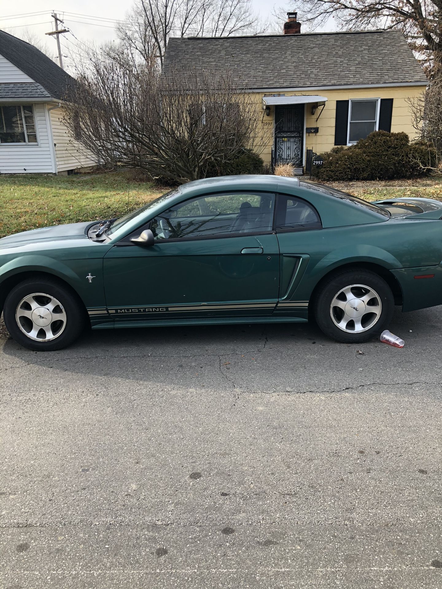 2000 Ford Mustang