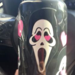 Scream cup