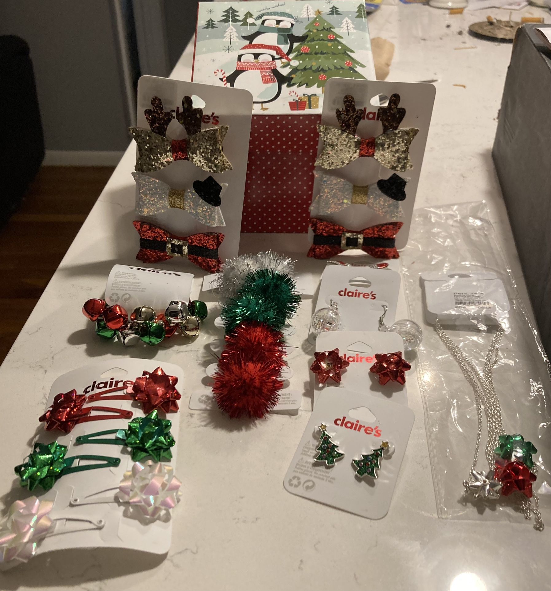 Girl’s Holiday Accessory Gift Box From Claire’s
