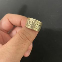 14 k  gold ring