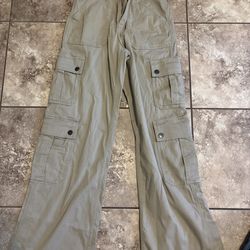 Women’s Small cargo pants