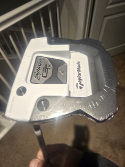 Lefty  Taylormade Spider GTx 34 Inch New In Plastic 