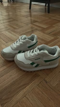 Toddler Size 9 Reeboks