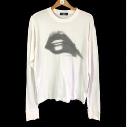 Cabane De Zucca X issey miyake lip shirt 