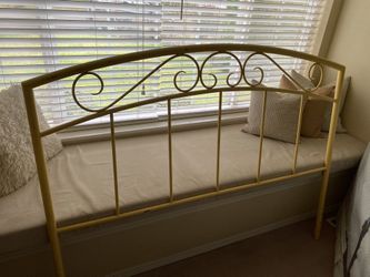 Queen Metal Headboard 
