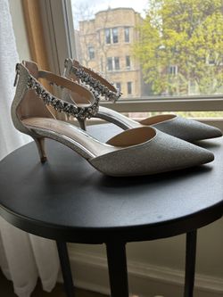 Badgley Mischka Jewel Embellished Silver Kitten Heels - Size 7